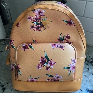 Guess backpack. LIKE NEW!